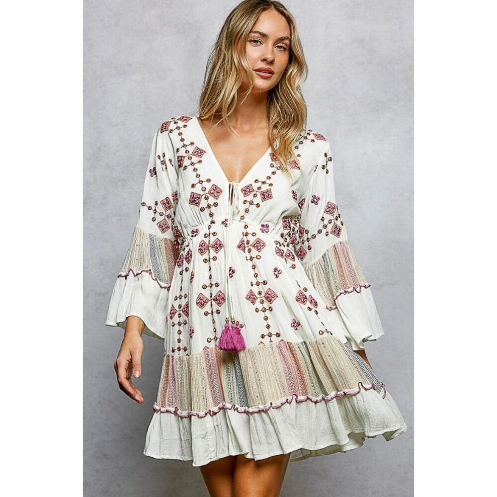 POL Dress Boho Embroidered Beaded Bell Sleeve Tunic Ivory Festival Women Medium